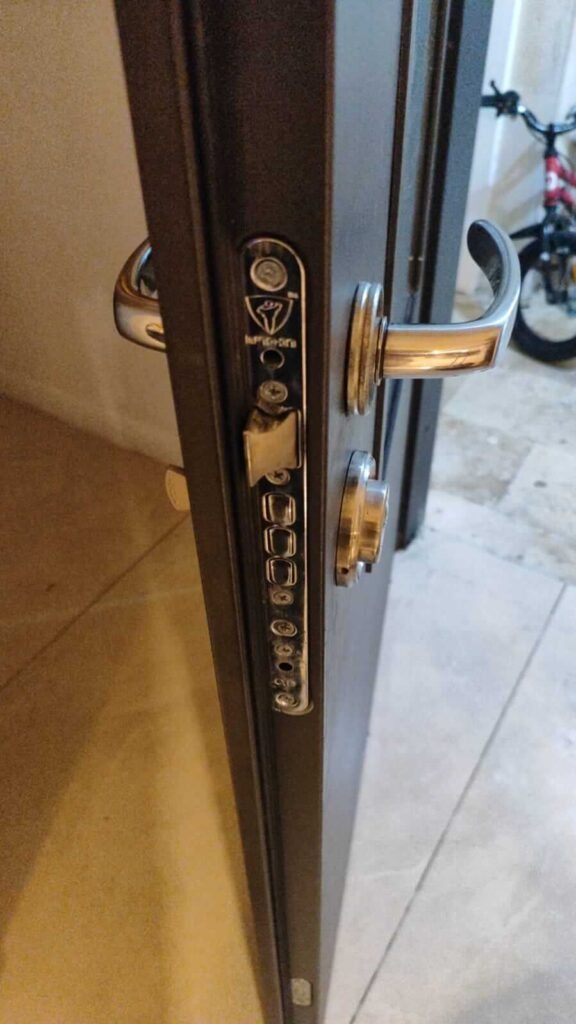 התקנת פלדלת בירושלים