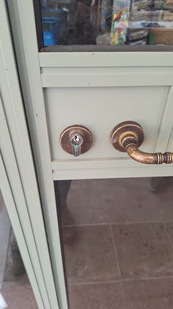 מתקין מנעולים 24 שעות